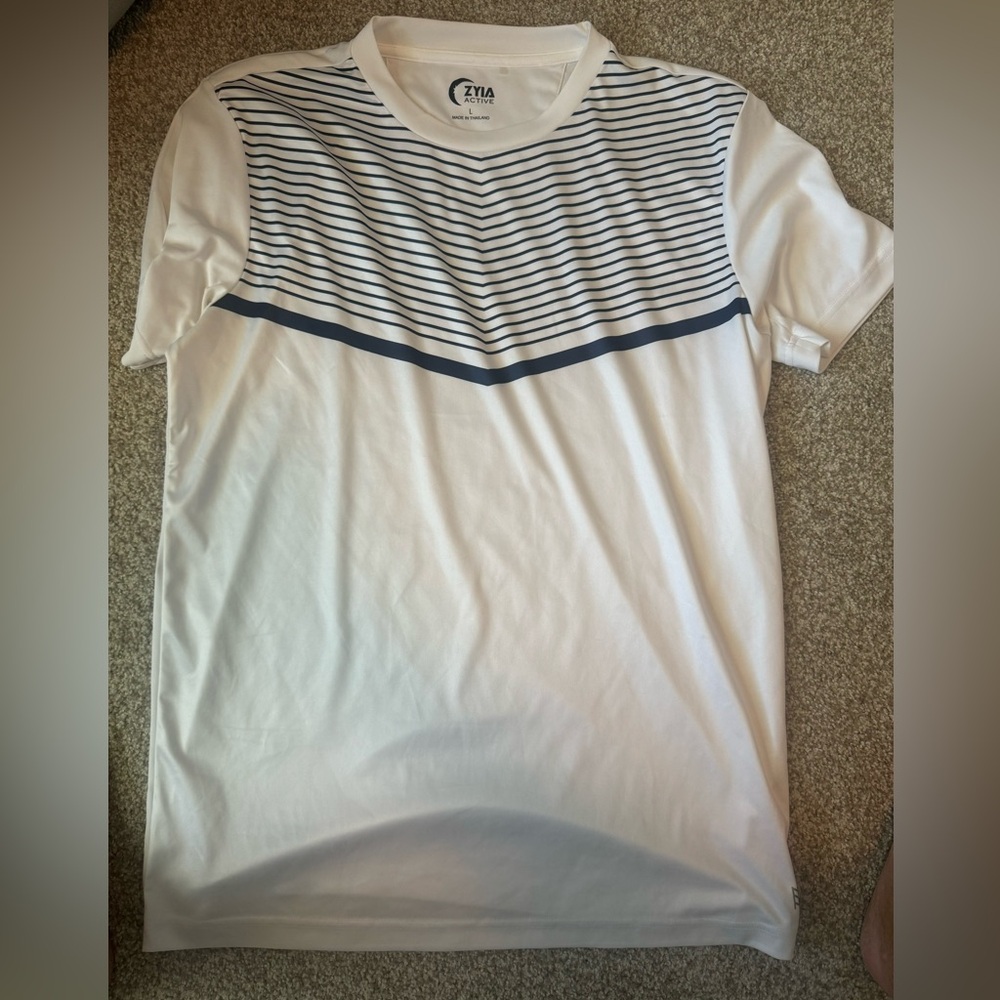 Men’s zyia tee